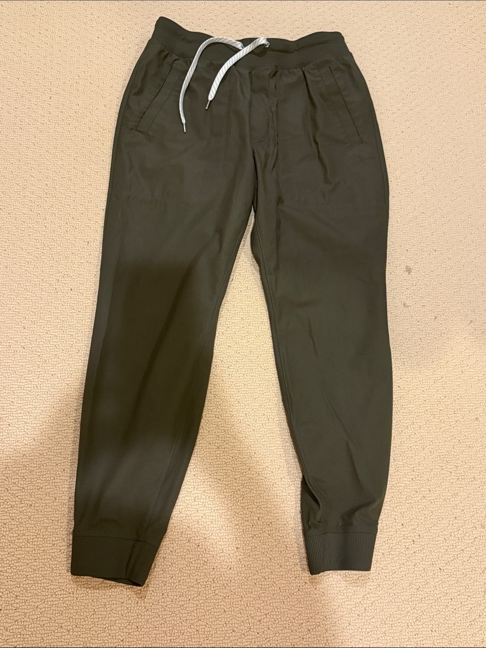 Vuori Dark Olive Jogger Sweatpants with Contrast Drawstring